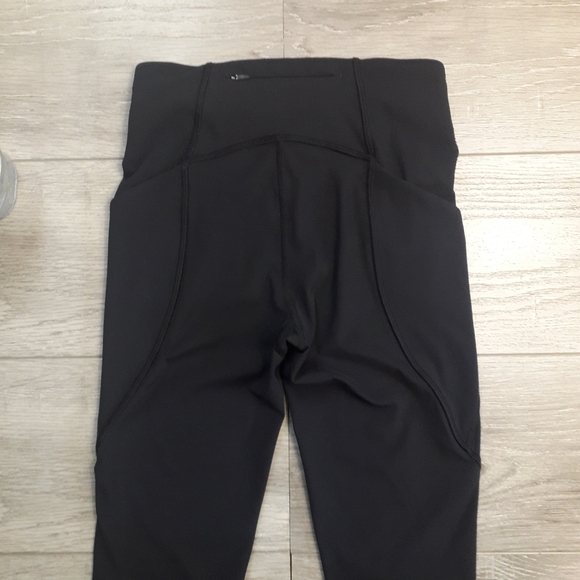 Lululemon | Jet Black mesh leggings - Picture 12 of 15